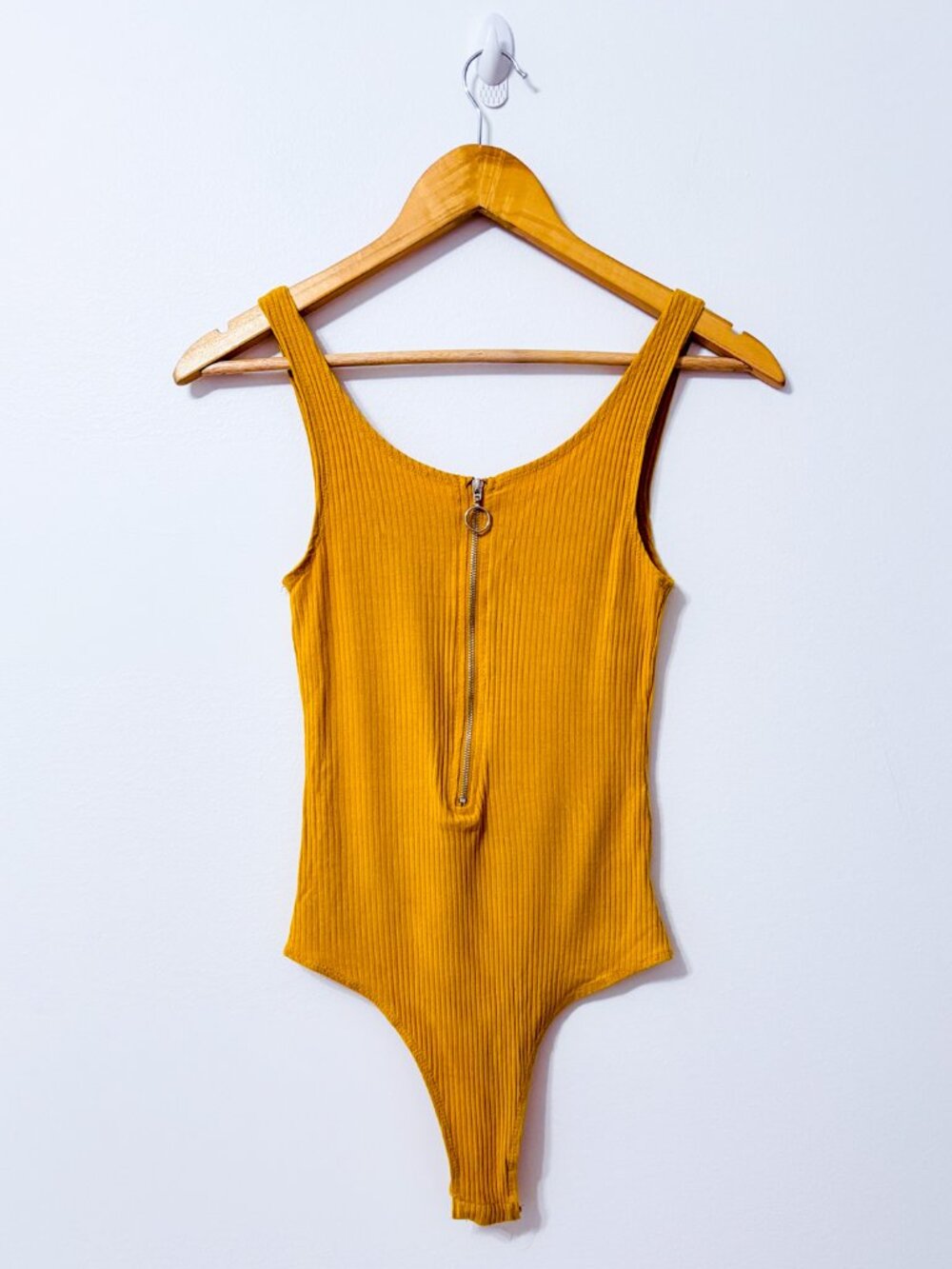 STREETWEAR SOCIETY Saffron ribbed bodysuit | Y2K Zip Front | Small